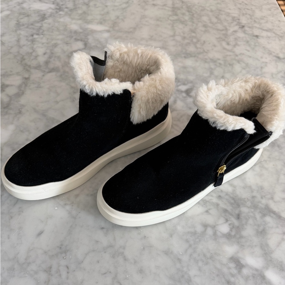 Cole Haan Women's Black Shearling Lined Ankle Boots